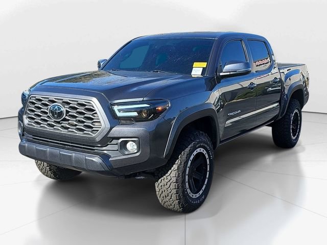 Used 2023 Toyota Tacoma TRD Off-Road w/ Technology Package image 4