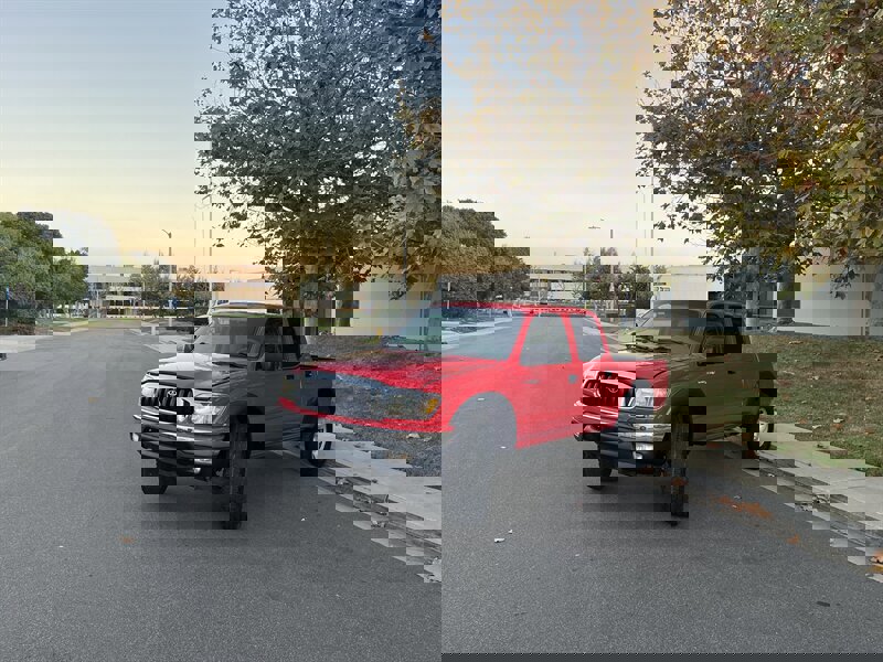 Used 2004 Toyota Tacoma PreRunner image 27