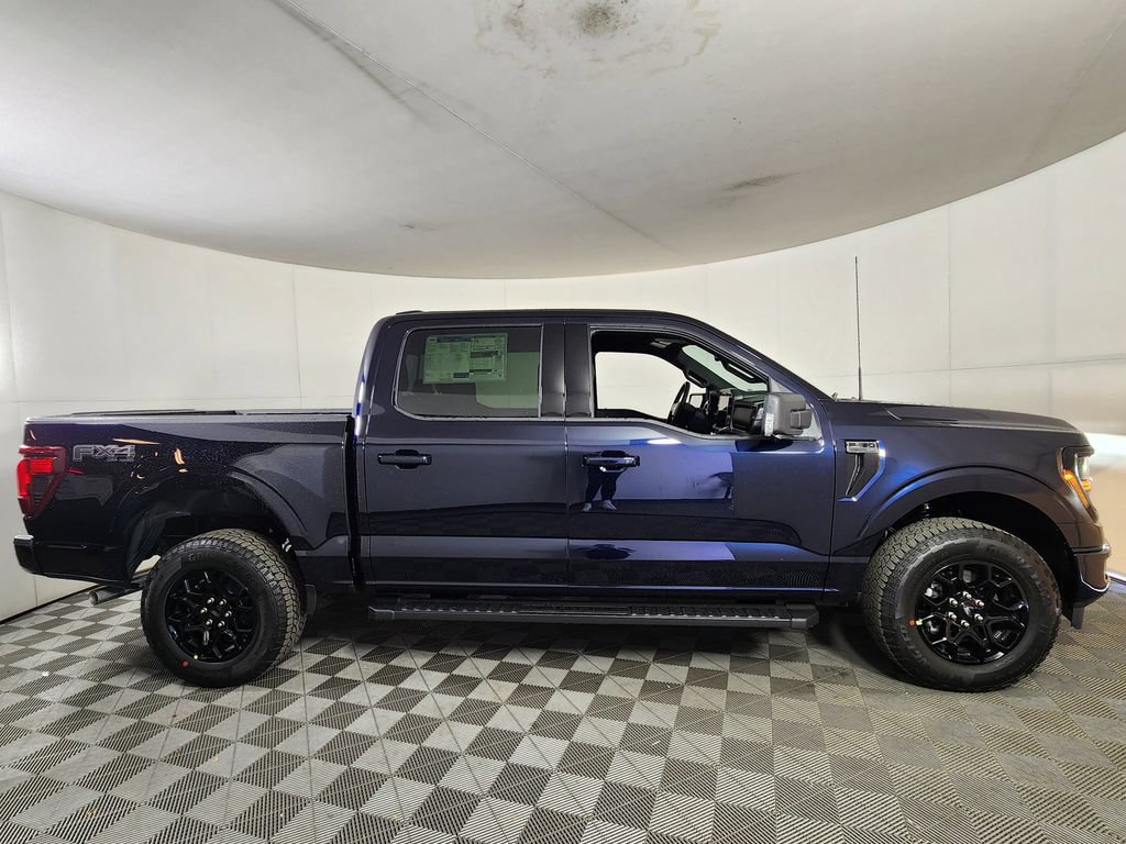 New 2026 Ford F150 XLT w/ Equipment Group 302A MID AWD/4WD image 9