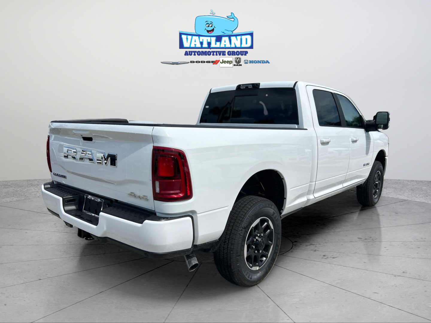 New 2026 RAM 2500 Laramie AWD/4WD image 5