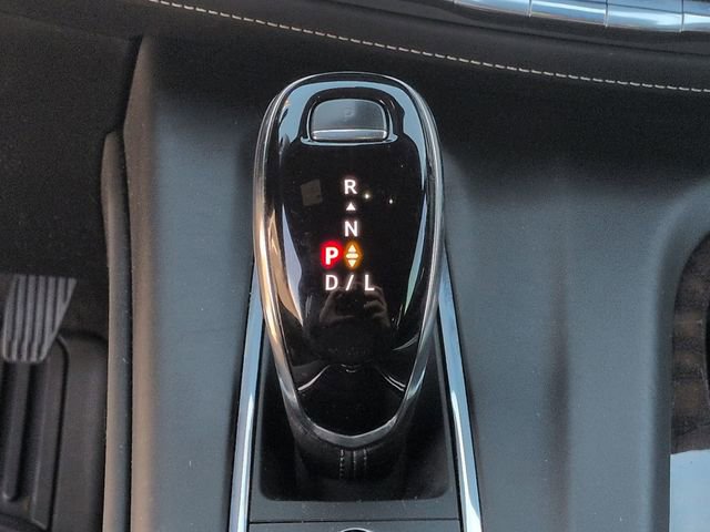 Used 2022 Cadillac Escalade ESV Sport Platinum image 14