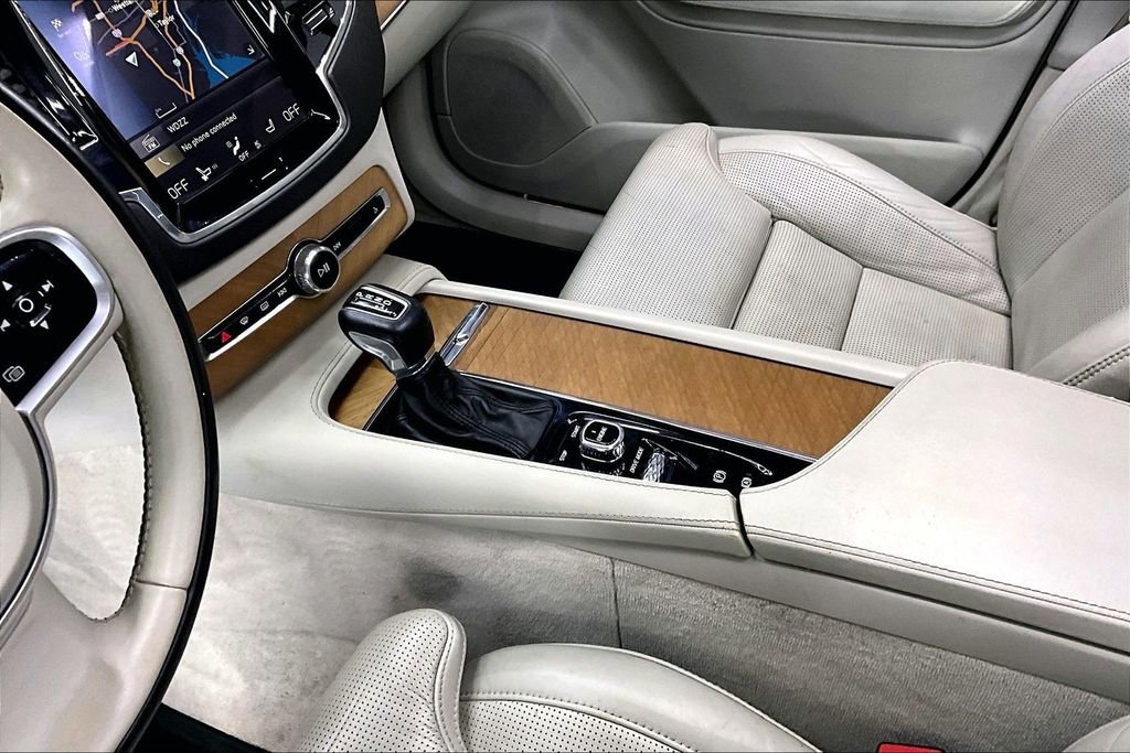 Used 2016 Volvo XC90 T6 Inscription image 13