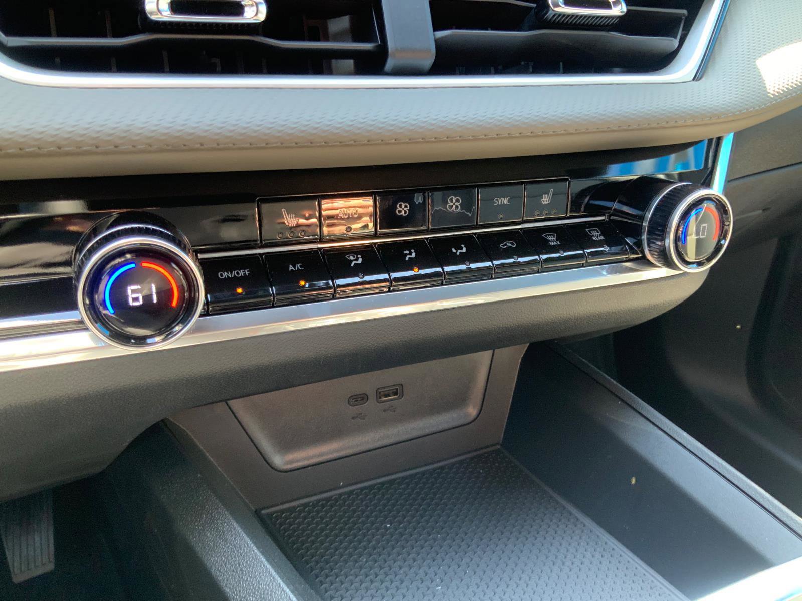 New 2026 Chevrolet Equinox LT image 23