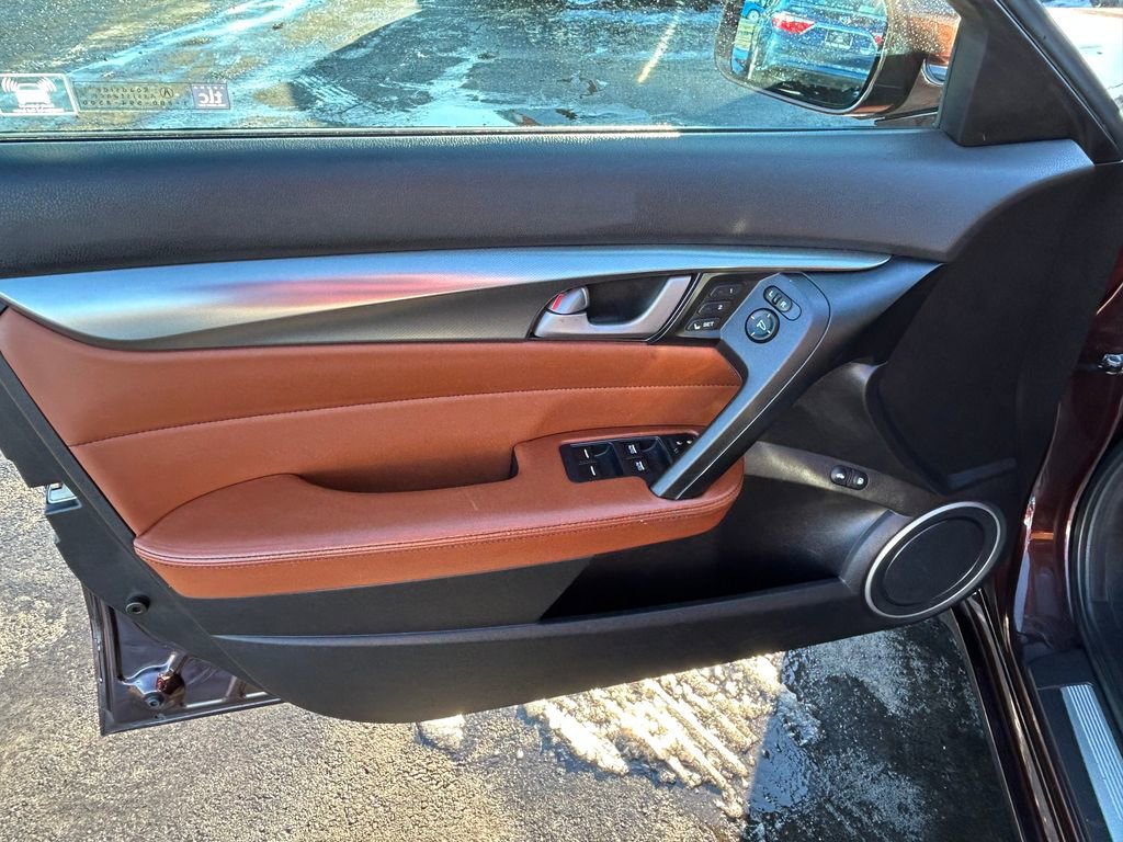 Used 2011 Acura TL SH-AWD image 12