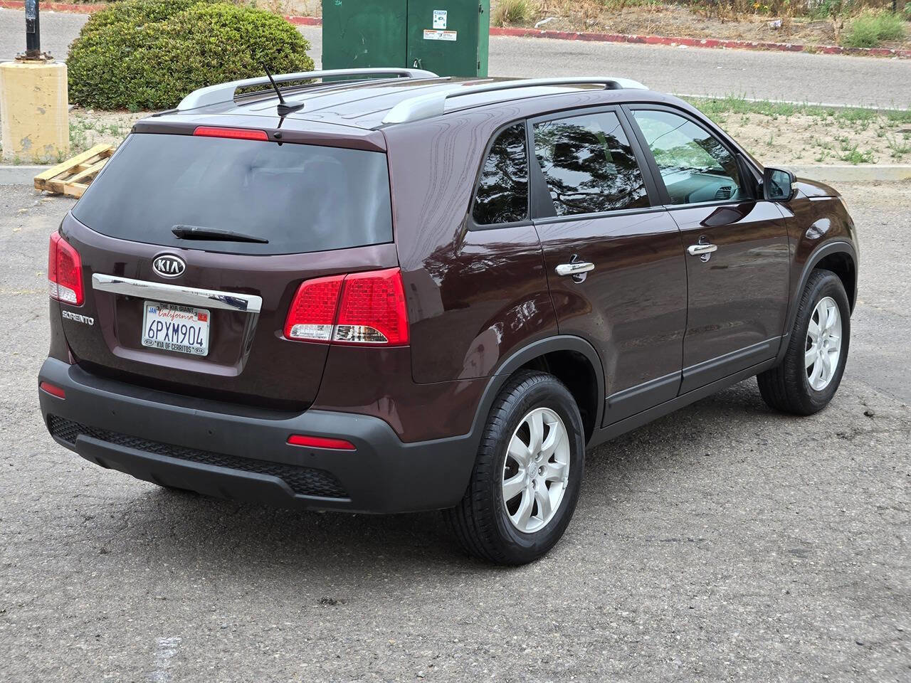 Used 2011 Kia Sorento LX w/ Convenience Pkg image 16