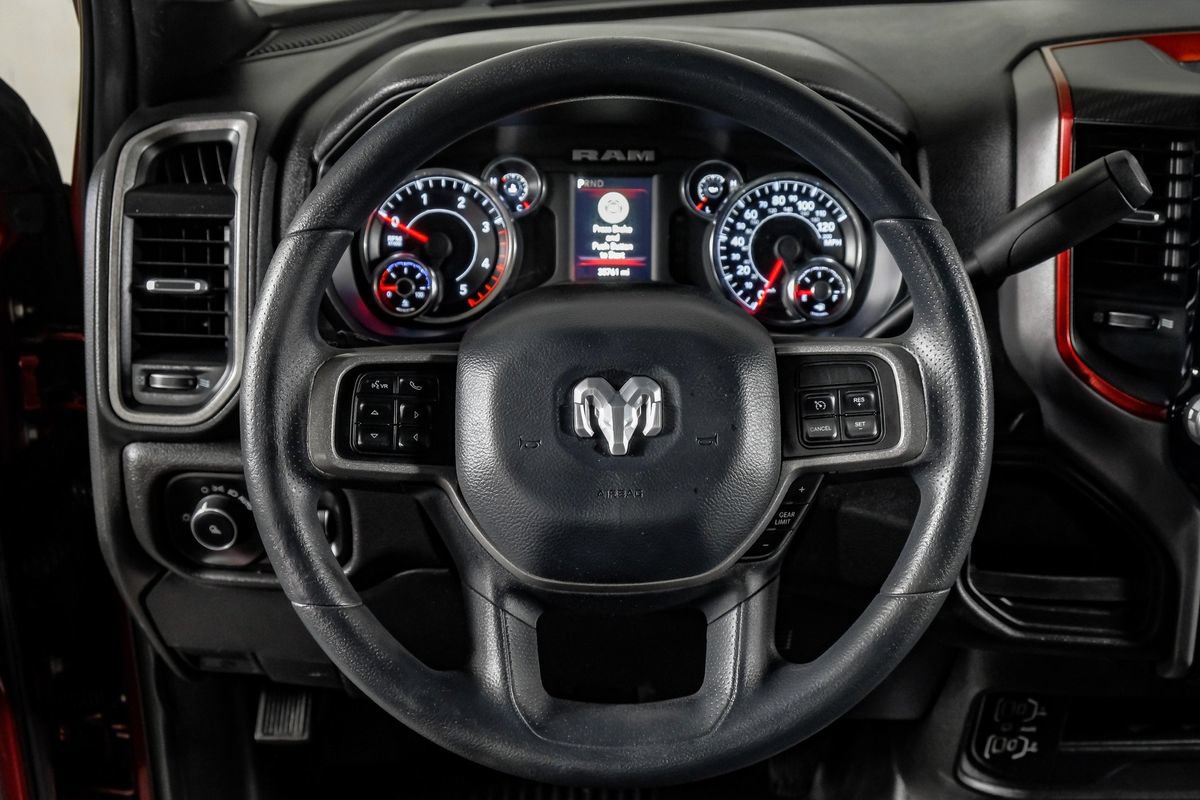 Used 2022 RAM 3500 Tradesman w/ Chrome Appearance Group AWD/4WD image 16