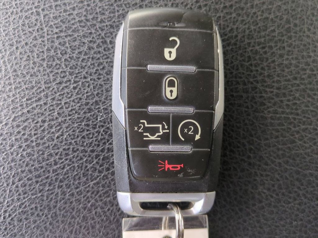 Used 2021 RAM 1500 Laramie image 30