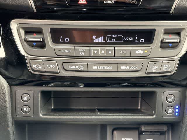 Used 2023 Honda Passport Elite image 16