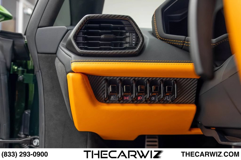 Used 2024 Lamborghini Huracan Tecnica RWD image 76