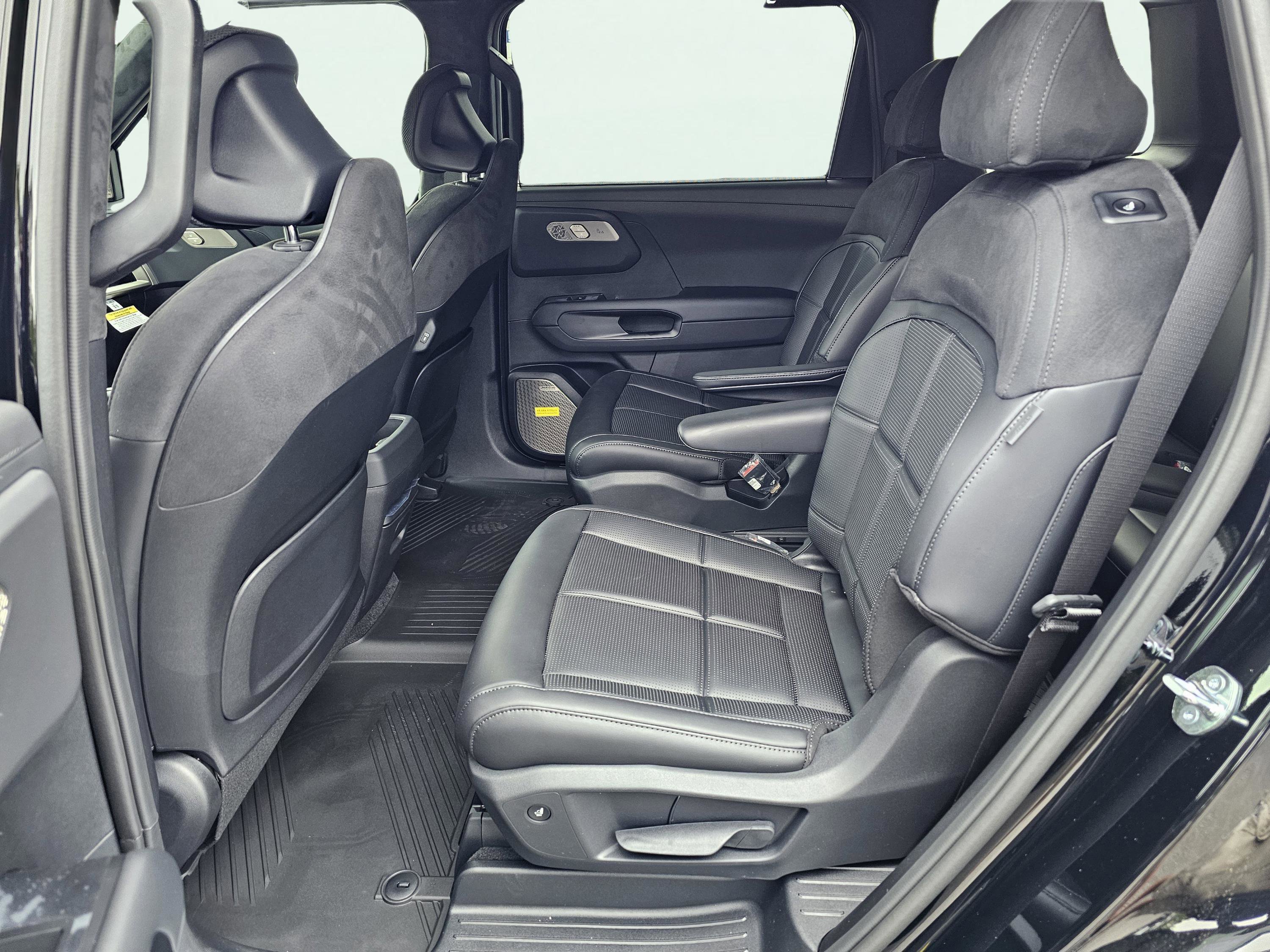 New 2027 Kia Telluride X-Line SX Prestige AWD/4WD image 32