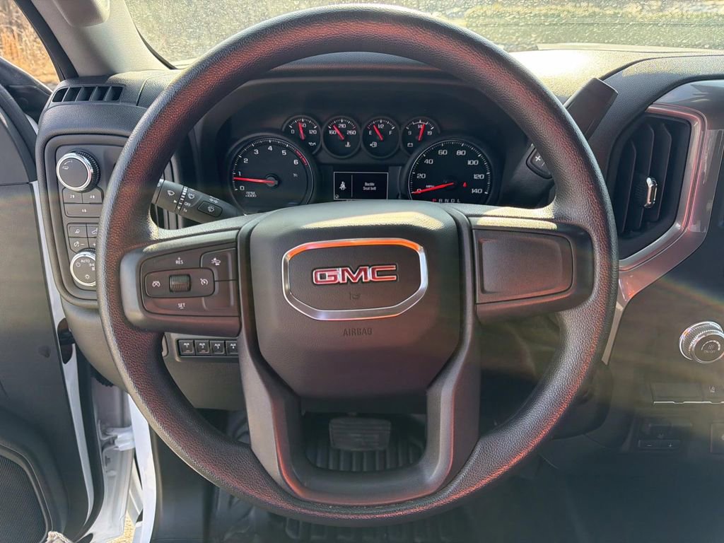 Used 2024 GMC Sierra 2500 Pro w/ Convenience Package image 27