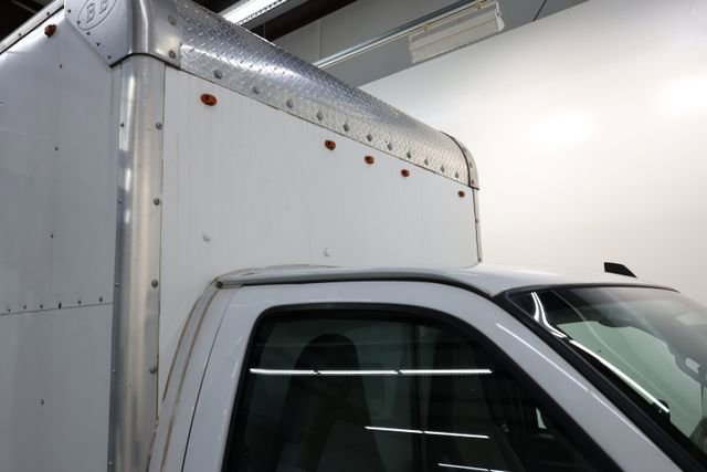 Used 2022 Chevrolet Express 3500 w/ Driver Convenience Package RWD image 36