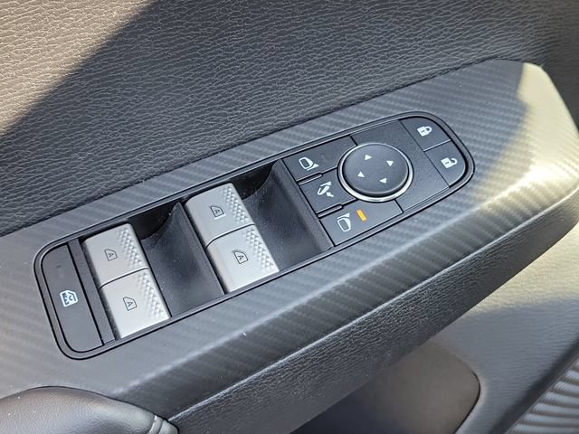 Used 2025 Mitsubishi Outlander SE FWD image 21