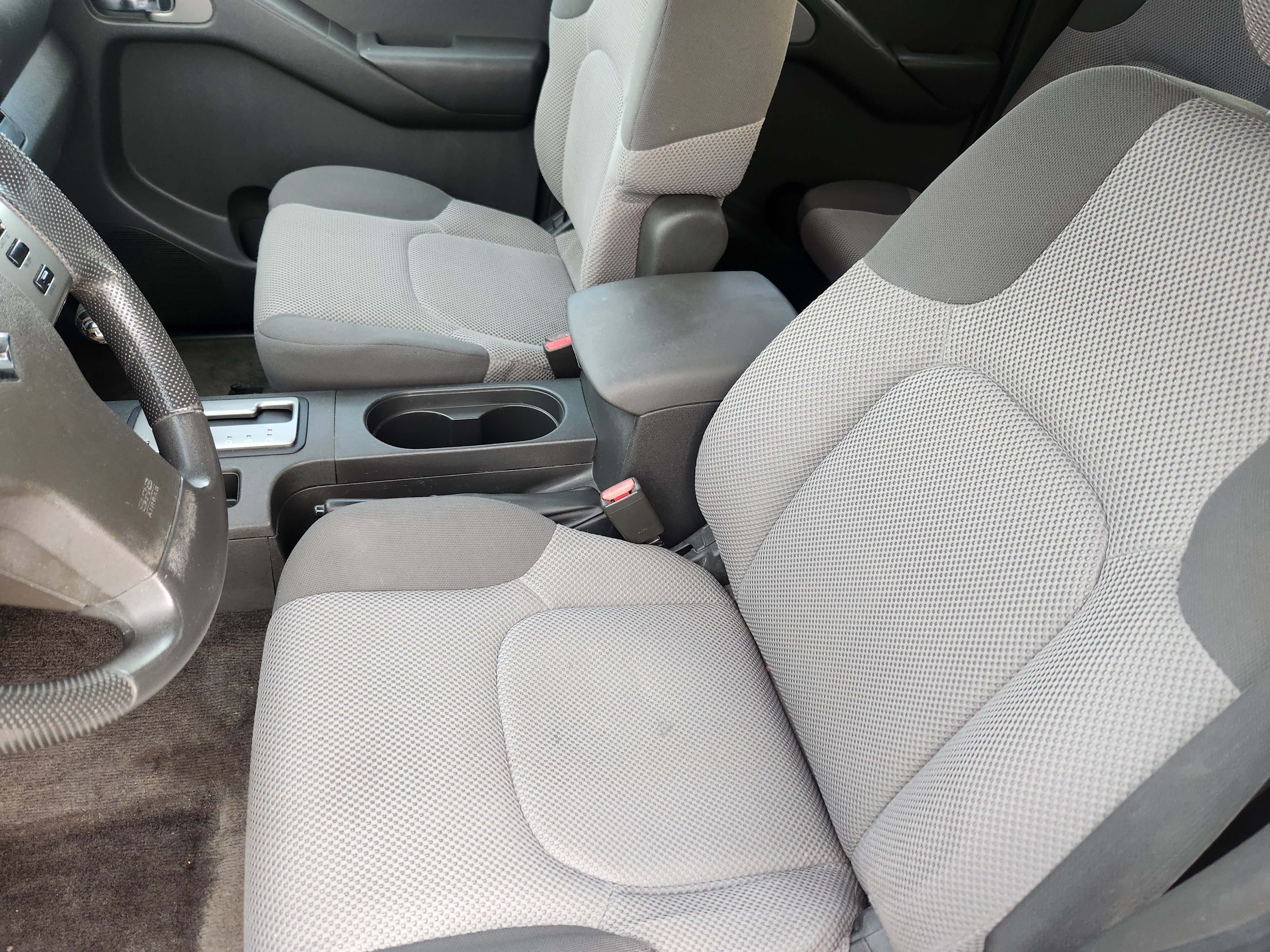 Used 2012 Suzuki Equator Sport image 9