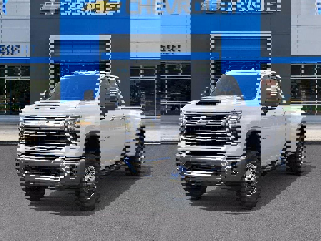 New 2026 Chevrolet Silverado 3500 LTZ w/ LTZ Plus Package image 6