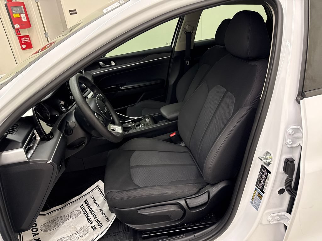 Used 2022 Kia K5 LX FWD image 13