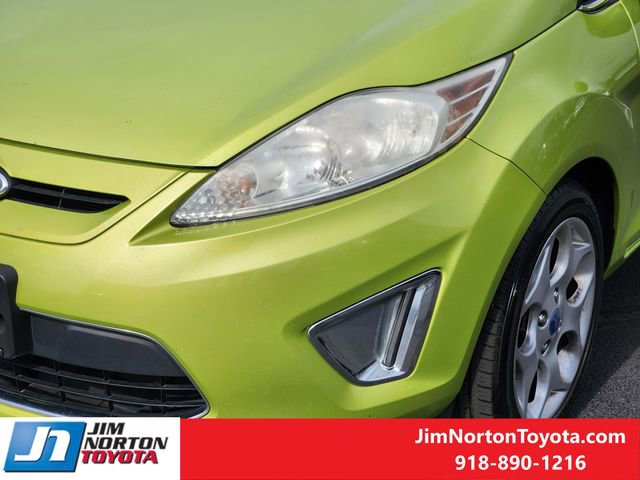 Used 2013 Ford Fiesta Titanium image 10