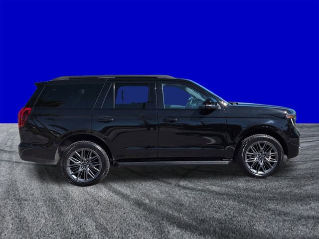 New 2026 Ford Expedition Platinum w/ Stealth Appearance Package AWD/4WD image 3
