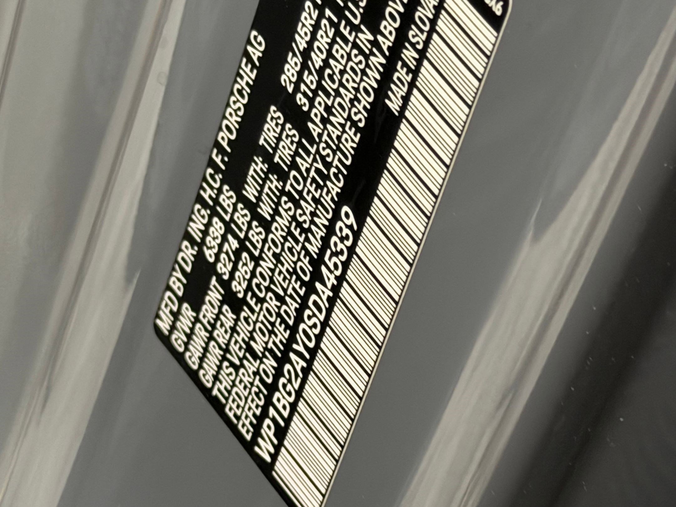 Certified 2025 Porsche Cayenne GTS image 31