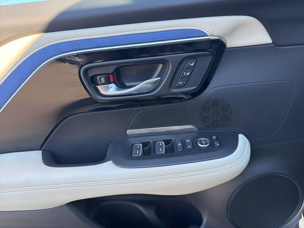 New 2025 Acura ADX A-Spec image 12