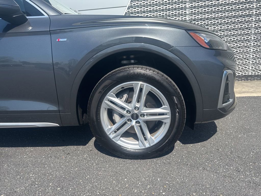 Certified 2023 Audi Q5 e Premium Plus w/ Premium Plus Package AWD/4WD image 27