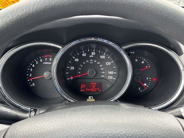 Used 2013 Kia Sorento LX image 17