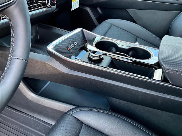 New 2026 Chevrolet Equinox LT w/ Convenience Package II image 12