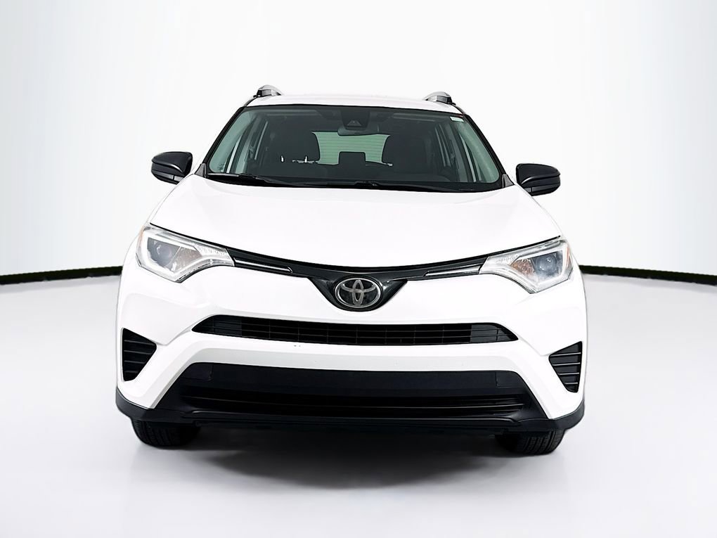 Used 2017 Toyota RAV4 LE image 2