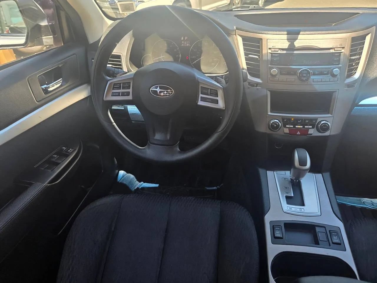 Used 2012 Subaru Outback 2.5i AWD/4WD image 26