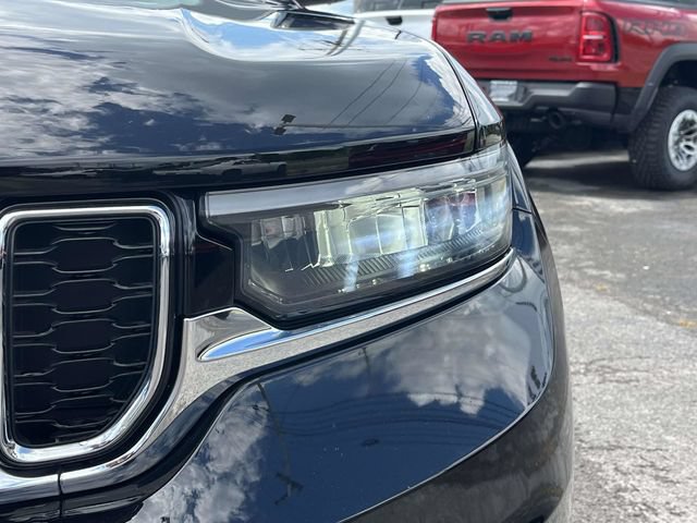 Used 2021 Jeep Grand Cherokee L Limited AWD/4WD image 9