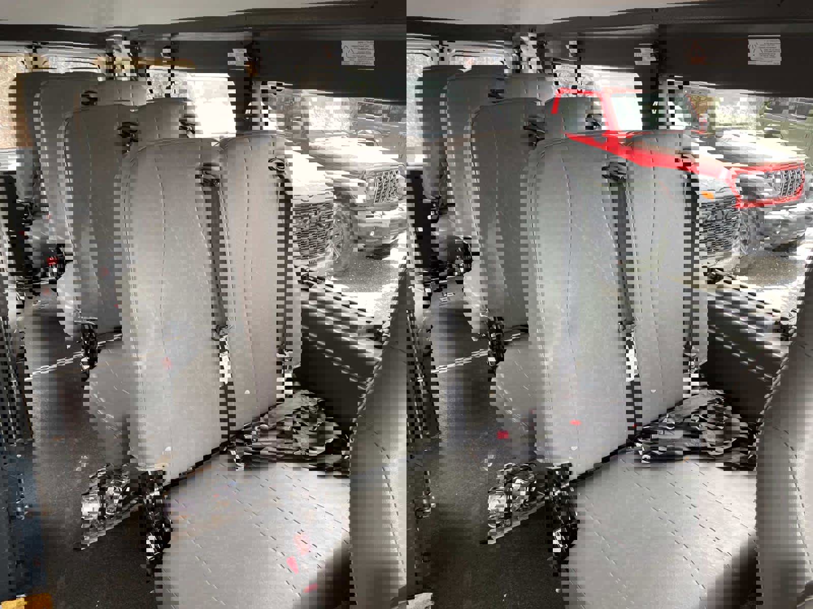 Used 2011 Ford E-350 and Econoline 350 Extended Super Duty w/ PWR Group image 24