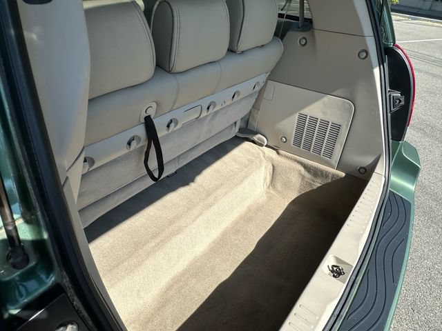 Used 2004 Nissan Quest SE w/ (SEA) Seat Pkg FWD image 39