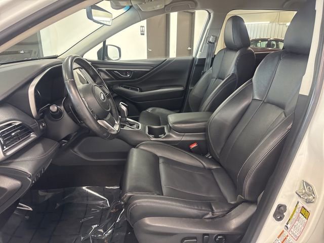 Used 2020 Subaru Outback Limited image 15