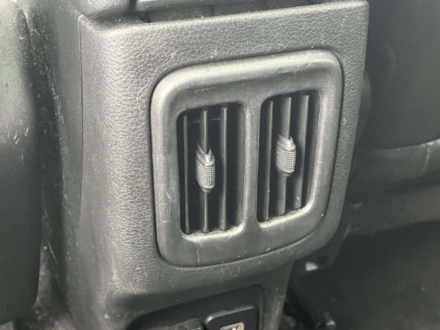 Used 2018 Jeep Compass Trailhawk w/ Leather Interior Group AWD/4WD image 23