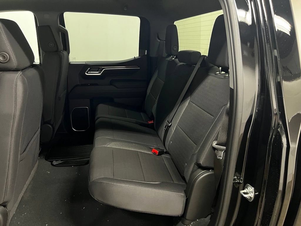 New 2026 Chevrolet Silverado 1500 RST AWD/4WD image 32