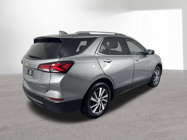 Used 2023 Chevrolet Equinox Premier AWD/4WD image 32