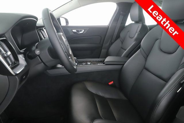 Used 2025 Volvo S60 B5 Core AWD/4WD image 16