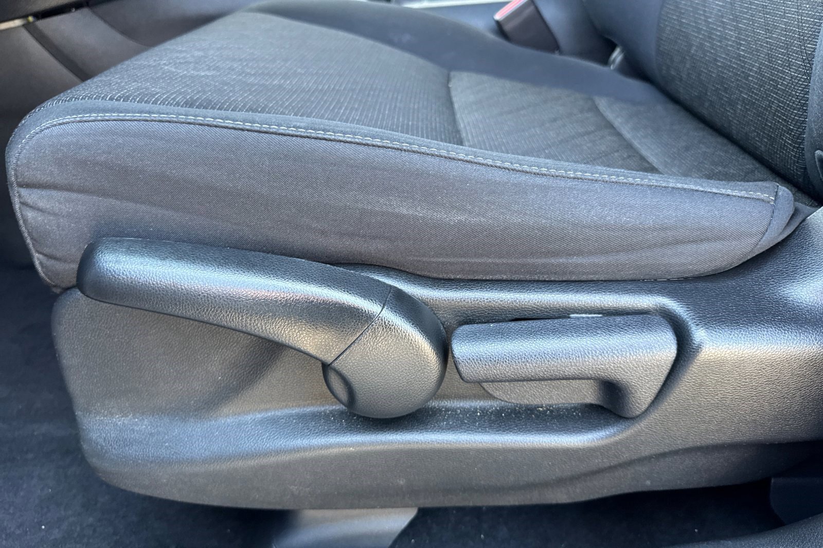 Used 2022 Honda Ridgeline Sport image 14