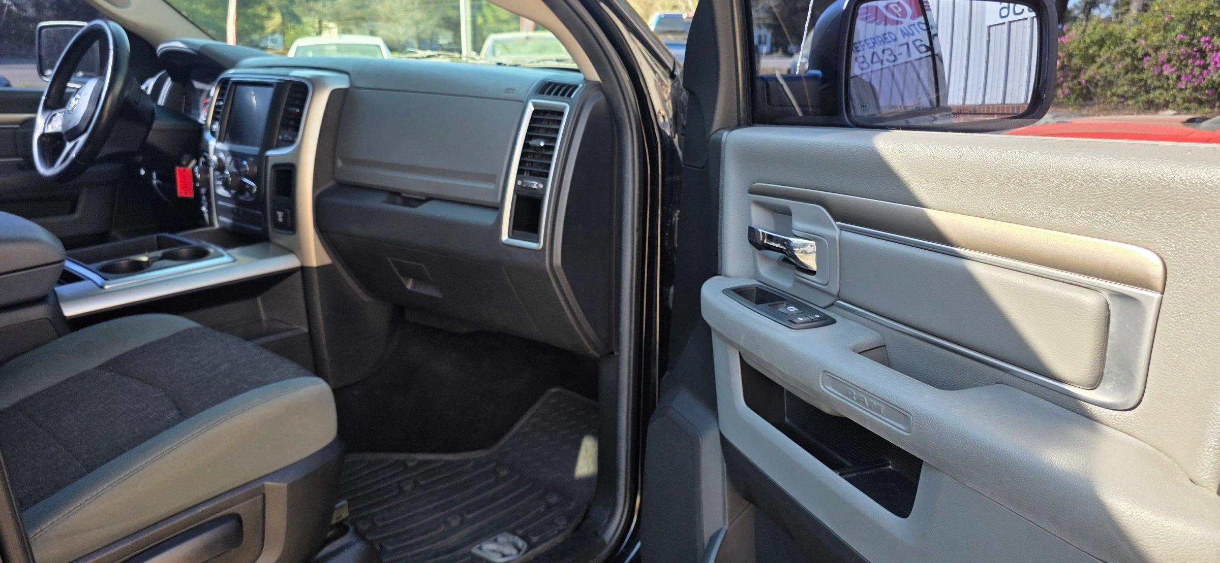 Used 2014 RAM 1500 Big Horn AWD/4WD image 16