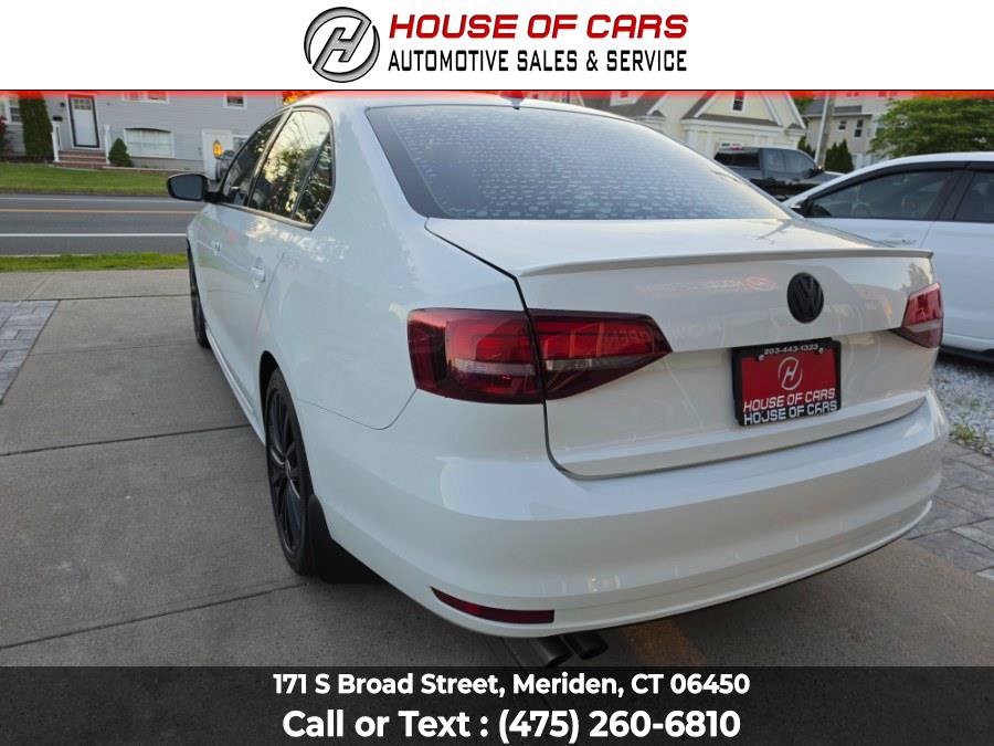 Used 2016 Volkswagen Jetta Sport FWD image 6