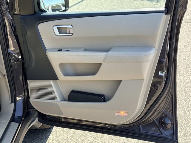 Used 2015 Honda Pilot Touring image 8