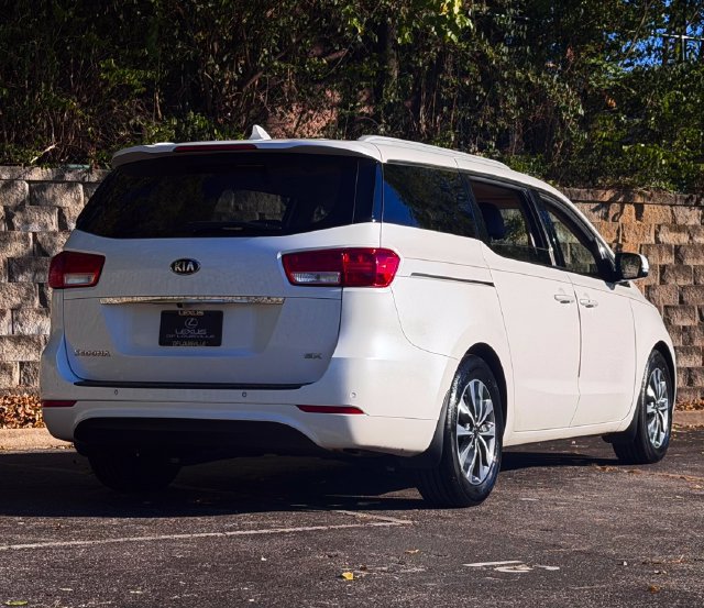 Used 2015 Kia Sedona SX FWD image 5