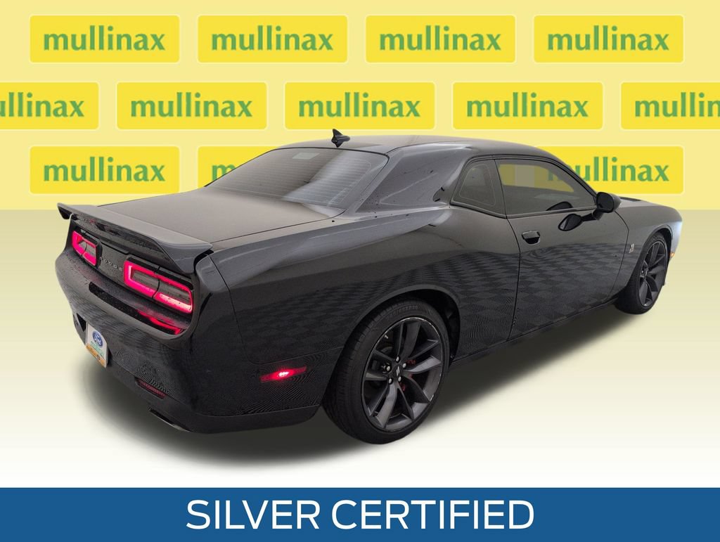 Used 2019 Dodge Challenger R/T Scat Pack w/ Plus Package RWD image 3