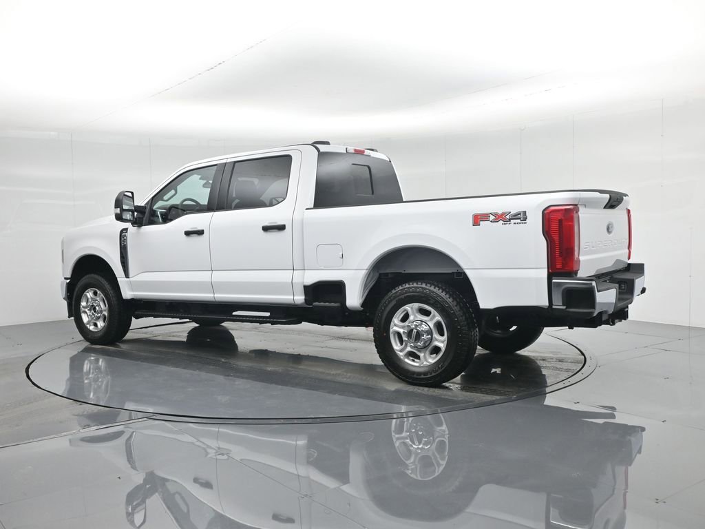 New 2026 Ford F250 XLT w/ FX4 Off-Road Package image 6