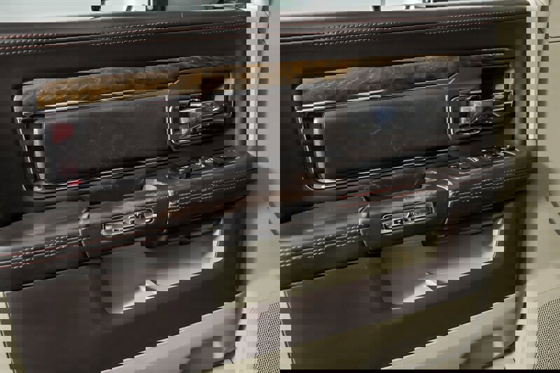 Used 2018 RAM 3500 Laramie Longhorn w/ Longhorn Southfork Package image 17