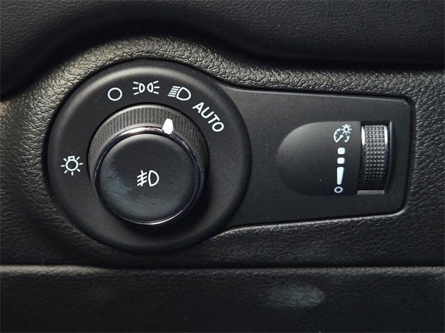 Used 2022 Dodge Durango GT image 24