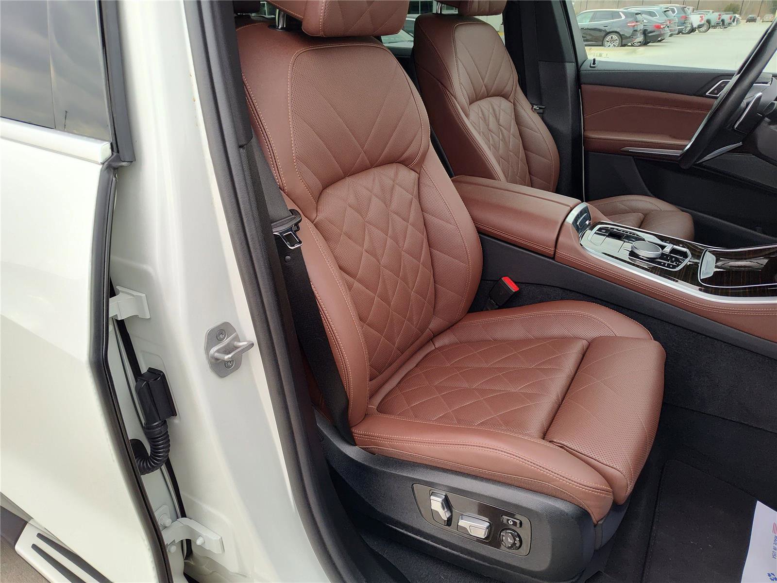 Used 2025 BMW X5 xDrive40i image 25