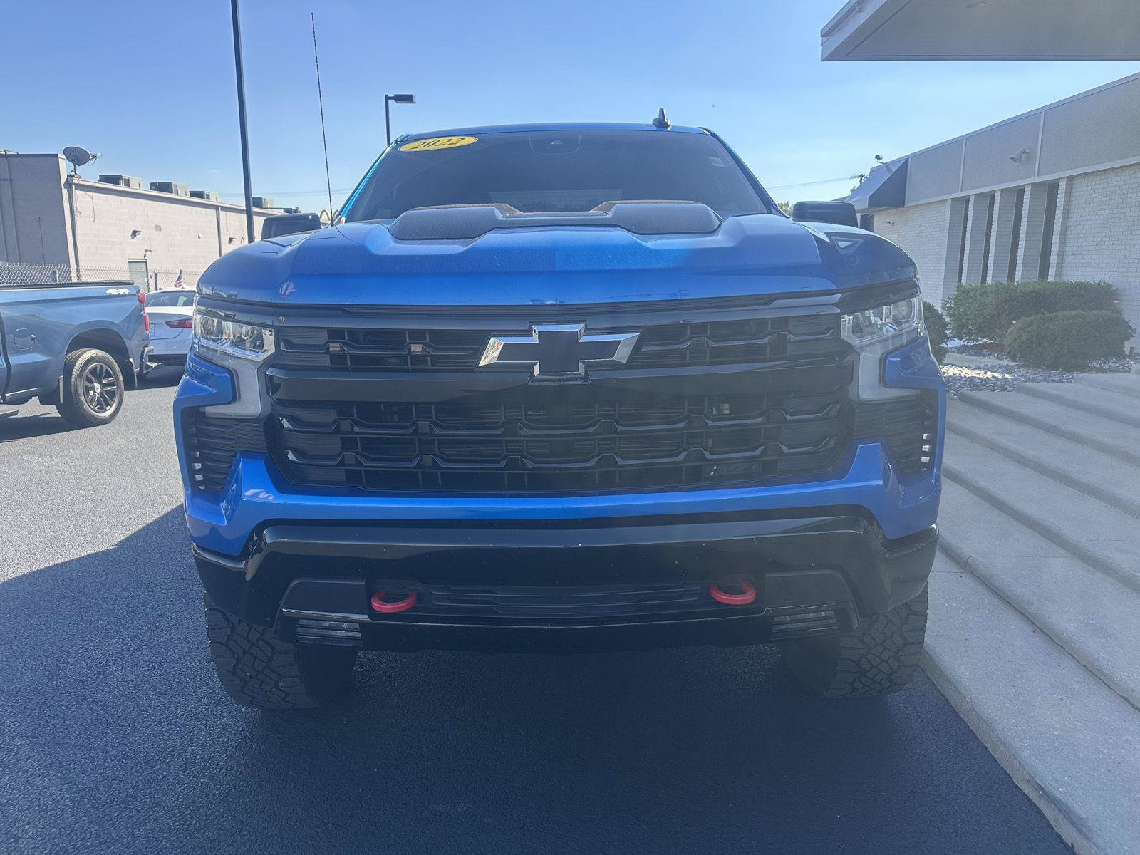 Used 2022 Chevrolet Silverado 1500 LT Trail Boss w/ Protection Package AWD/4WD image 5