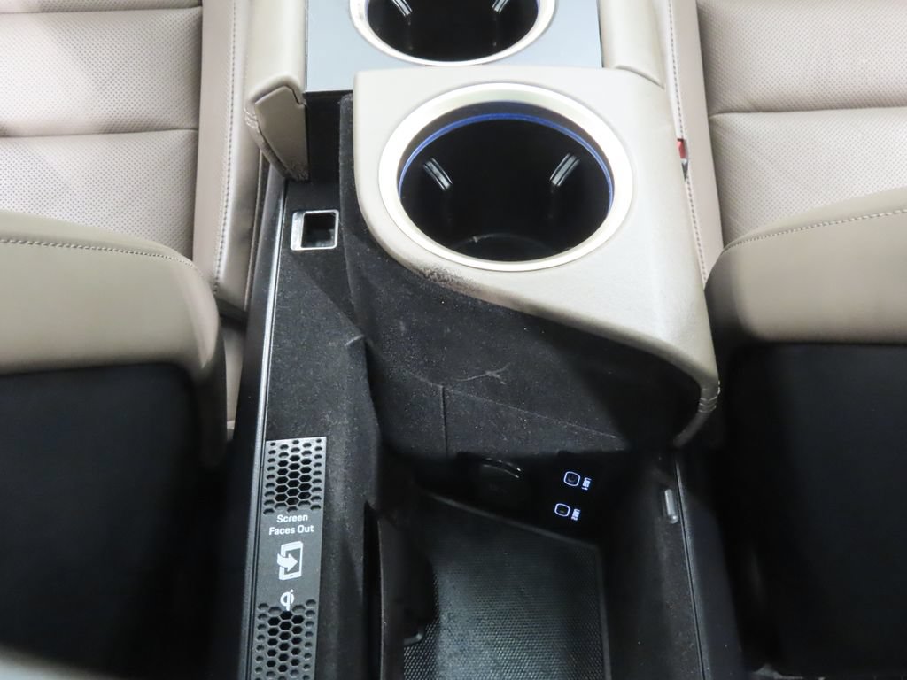 Certified 2021 Porsche Taycan Turbo AWD/4WD image 28