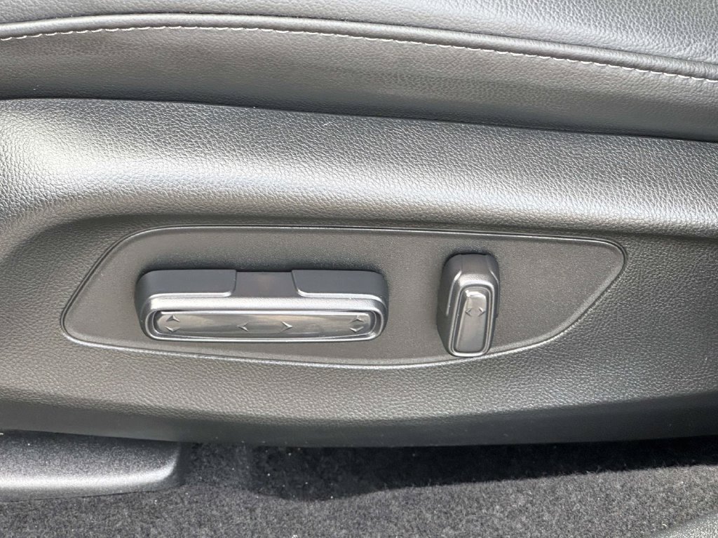 Certified 2024 Honda HR-V EX-L image 15